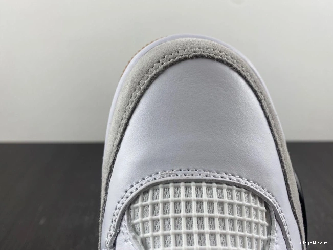 DR5415-100 4 Jordan SB Retro 1101